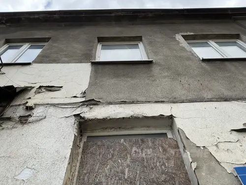 Opuszczona kamienica - zdjęcie 4/4