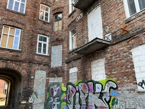 Opuszczona kamienica