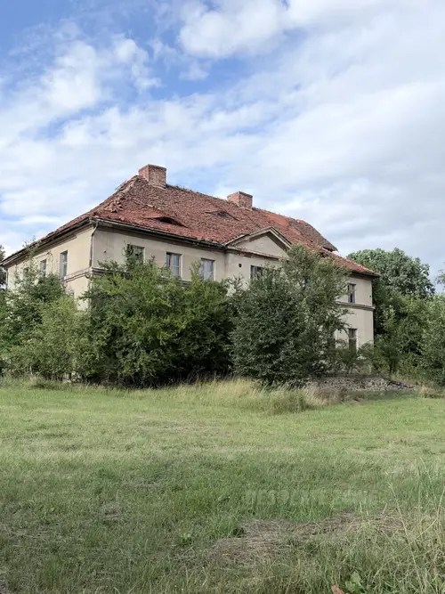 Opuszczony pałac