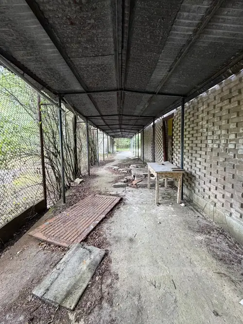 Opuszczony ośrodek "Villa Rosa" - zdjęcie 18/40