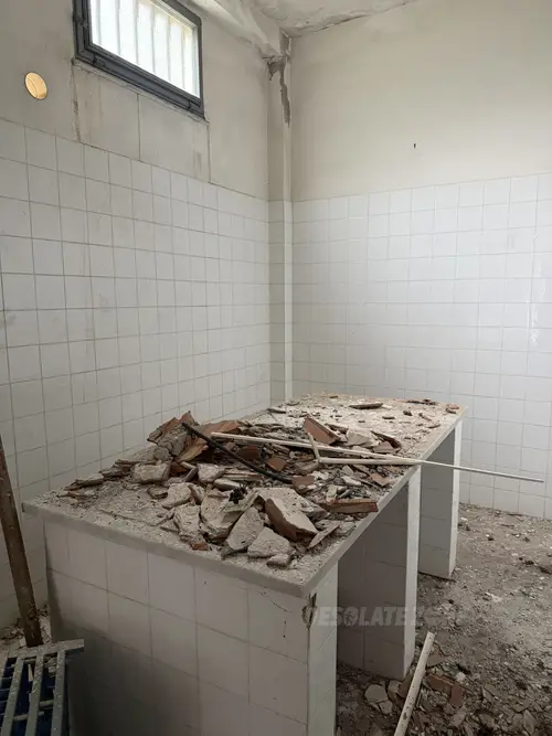 Opuszczony szpital - zdjęcie 15/15