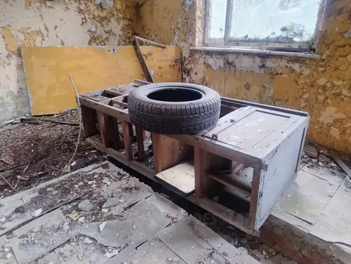 Opuszczone hale i piwnice - zdjęcie 6/12