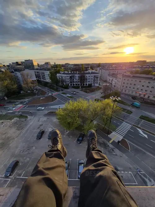 Opuszczony budynek wielofunkcyjny, Łódź
