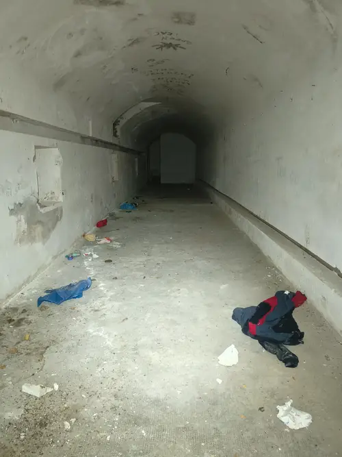 Bunkier C-30 na wzgórzu Cubrijan - zdjęcie 6/12