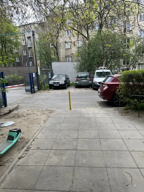 Porzucony Mercedes - zdjęcie 1/2