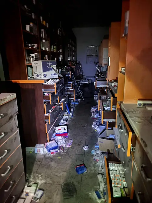opuszczona galeria - zdjęcie 3/12