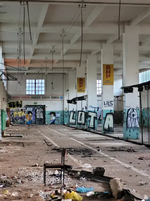 WARSZTATY SZKÓŁ MECHANICZNYCH W KIELCACH - zdjęcie 2/8