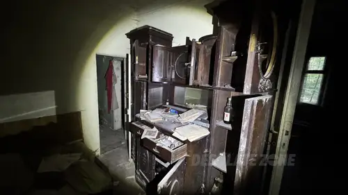Przedwojenny drewniany dom - zdjęcie 8/14