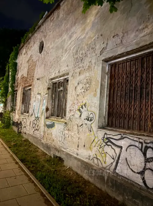 Opuszczony budynek - photo 3/4