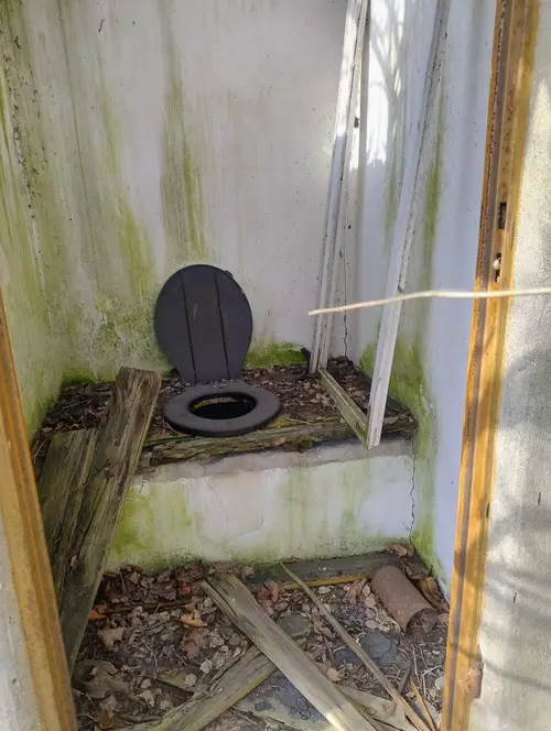 Dwa budynki gospodarstwa - zdjęcie 4/9