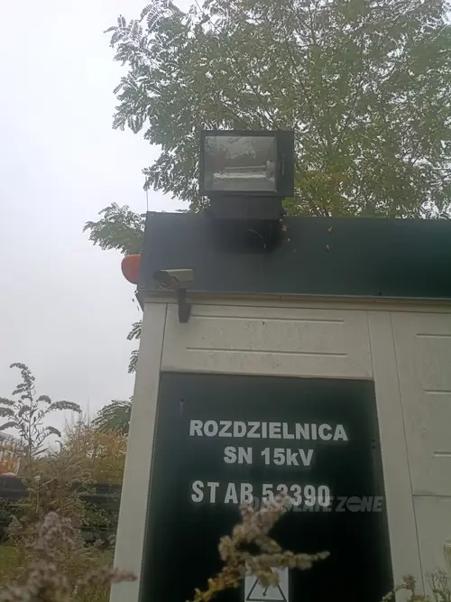 Fabryka i hale szedowe, biura - zdjęcie 21/135