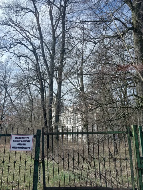 Pałac Wola Boglewska była szkola