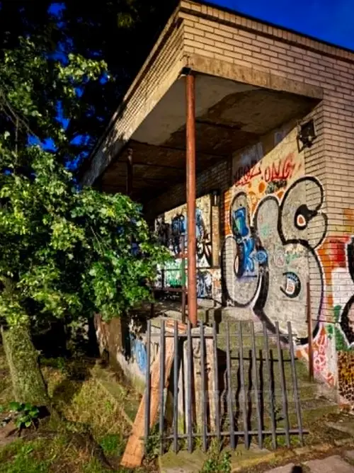 Opuszczony budynek - photo 2/4