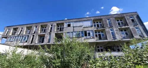 opuszczony hotel - zdjęcie 9/24