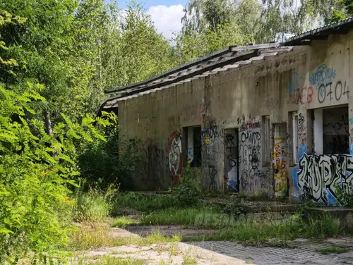 Budynek kolejowy - zdjęcie 34/40