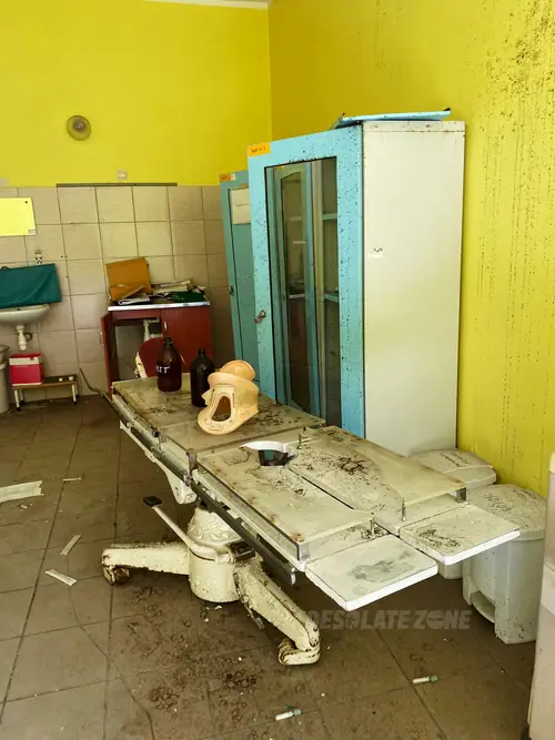opuszczony szpital powiatowy - photo 14/138