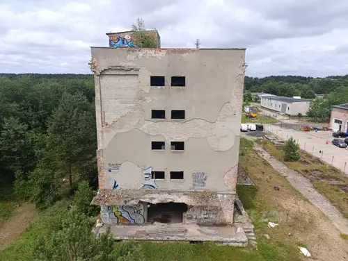 Opuszczone budynki po dawnych koszarach wojskowych, Borne Sulinowo - photo 13/40