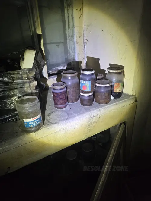 Duży blok mieszkalny, Warszawa