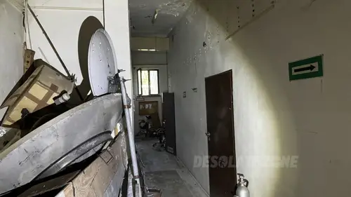 Opuszczona restauracja "Pod Sosnami" - zdjęcie 4/16