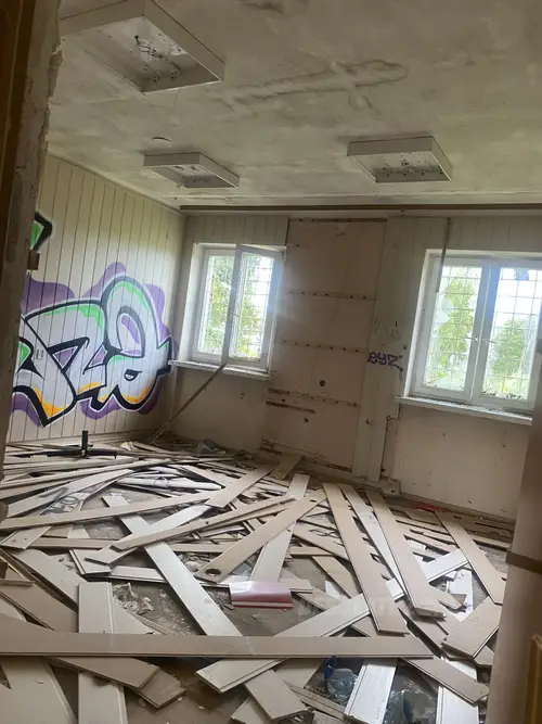 Opuszczone przedsiębiorstwo robót drogowo mostowych - zdjęcie 6/9