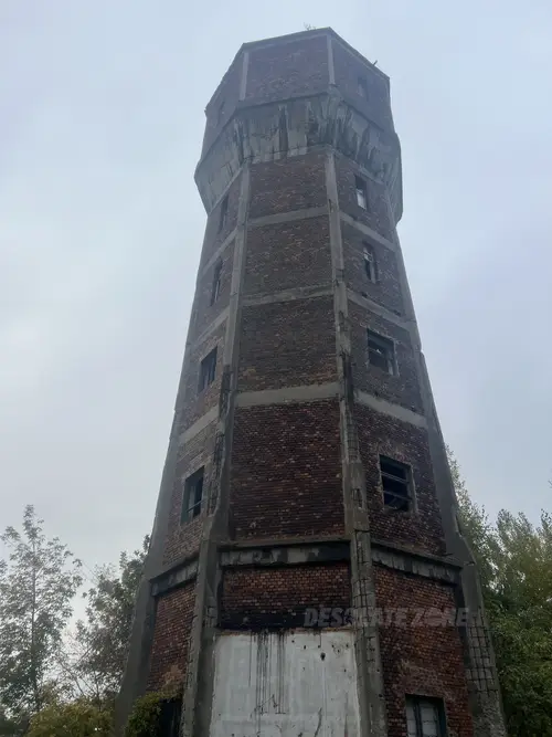 Opuszczona wieża ciśnień, Zgierz - zdjęcie 3/11