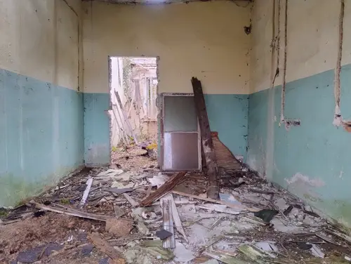 Opuszczone hale i piwnice - zdjęcie 4/12