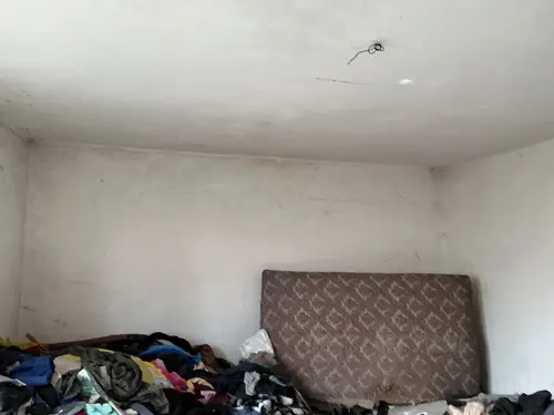 Dwa opuszczone domki - zdjęcie 15/17