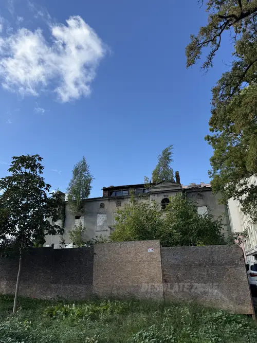 Opuszczona kamienica - zdjęcie 5/5