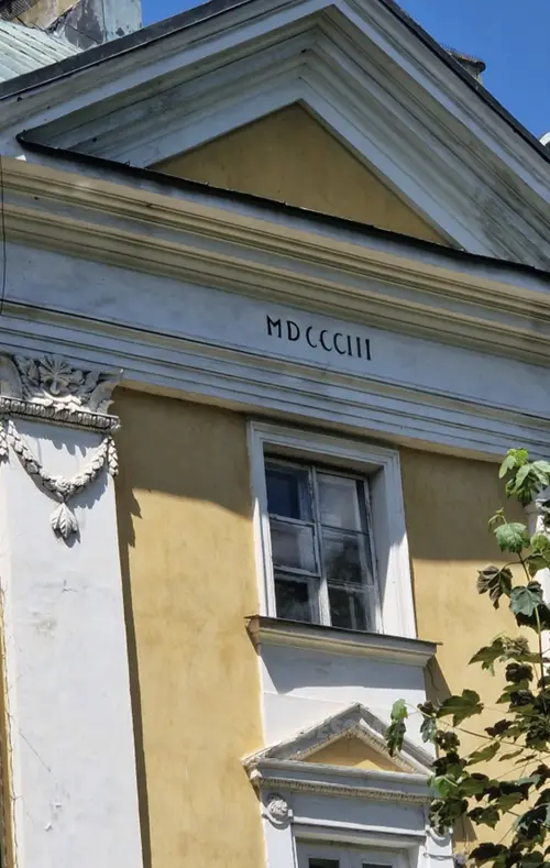 opuszczony pałac