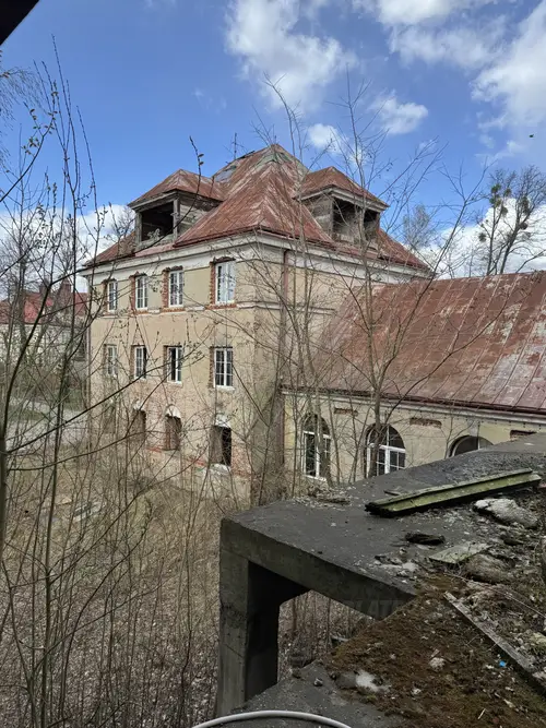 Opuszczony internat - zdjęcie 7/8