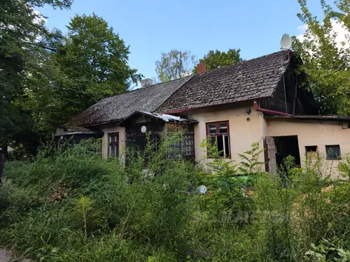 Opuszczony dom z bronią - zdjęcie 34/69