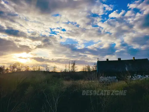 DOMEK NA ODLUDZIU - photo 3/3