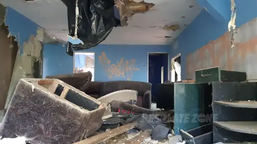 Opuszczone kąpielisko miejskie - photo 4/46