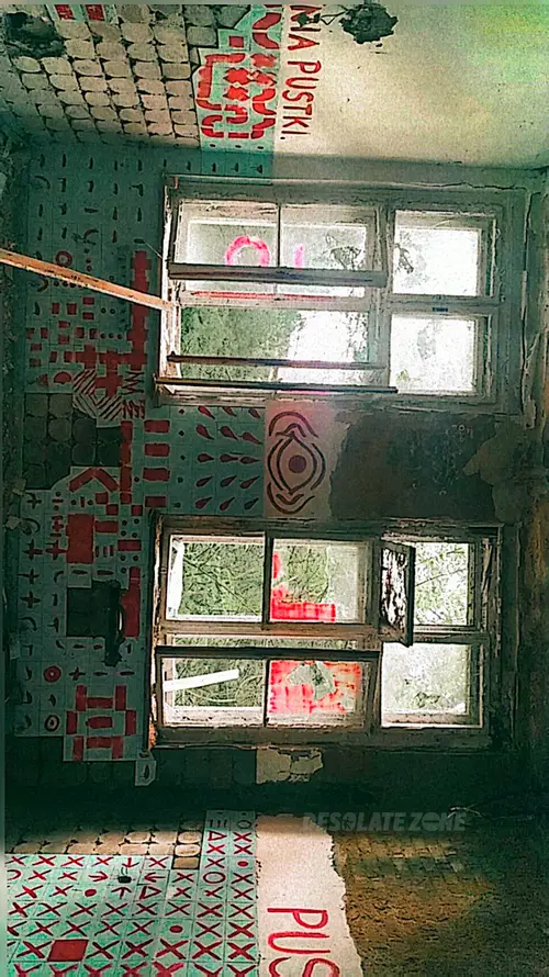 Opuszczony WIELKI SZPITAL rosyjski, Legnica - zdjęcie 1/191
