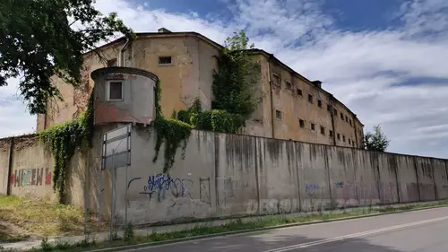 Więzienie w Łęczycy, Łęczyca