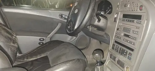 Opuszczony SAAB 9-5 - zdjęcie 10/11