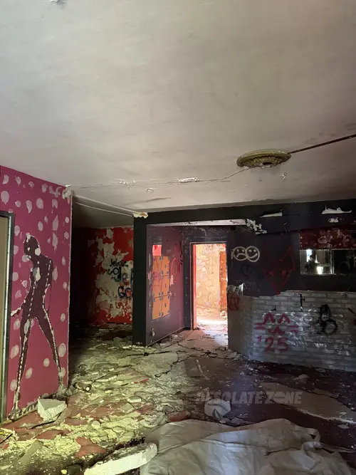 Opuszczony klub nocny - photo 2/10