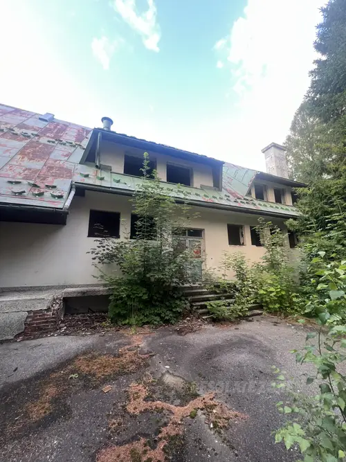 Opuszczona pralnia dla uzdrowisk - zdjęcie 1/3