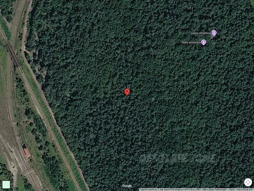 Opuszczone budynki socjalne PKP, Kędzierzyn-Koźle - zdjęcie 1/1 - Google Satellite