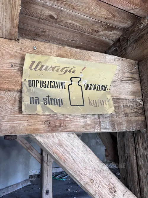 Opuszczony Folwark - zdjęcie 7/8