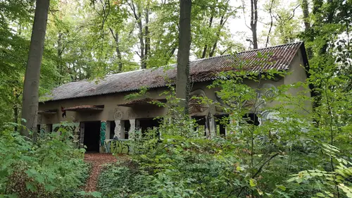 Budynki byłej jednostki przy j. Szmaragdowym - zdjęcie 2/8