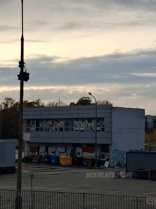 Pozostała część serwisu samochodowego - zdjęcie 1/2