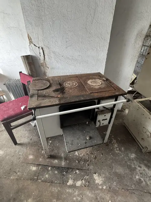 Opuszczone gospodarstwo - zdjęcie 22/27