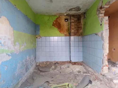 Opuszczone budynki pkp - zdjęcie 7/8