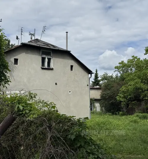Opuszczony dom - zdjęcie 1/2