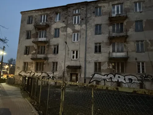 Opuszczona kamienica