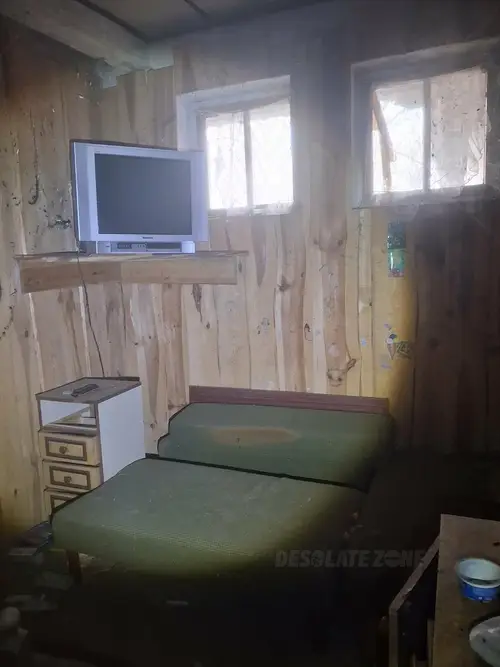 Opuszczona stajnia, Gorzyce