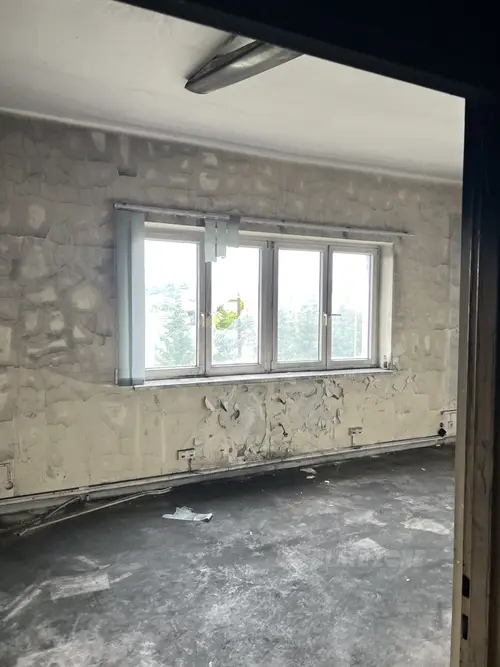 Pustostan po dawnej firmie budowlanej FachBud - zdjęcie 23/50