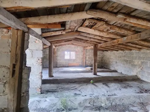 Dwa budynki gospodarstwa - zdjęcie 9/9