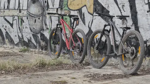 Opuszczony niedokończony dom z halą., Rzgów - photo 18/23